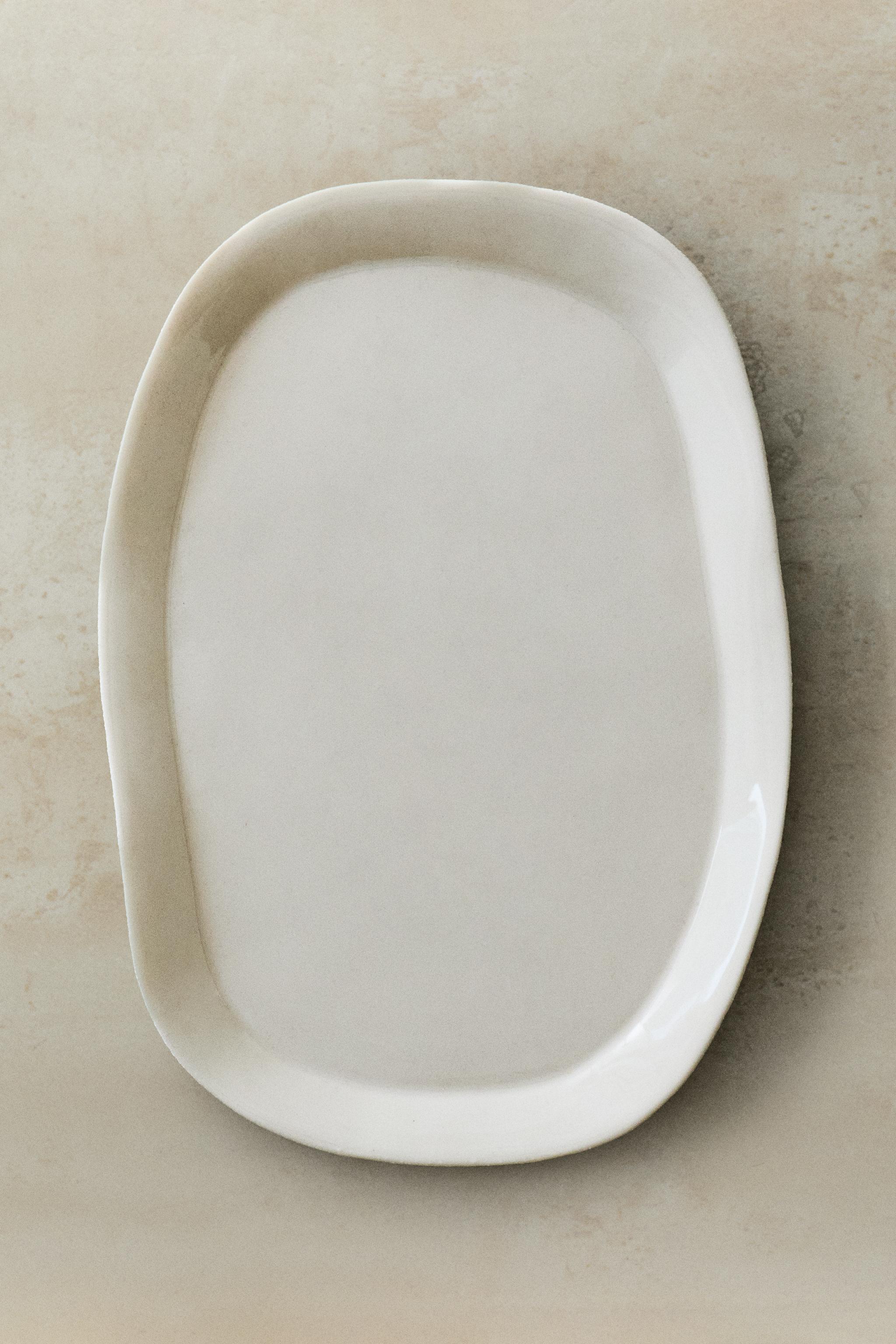 TEXTURED BATHROOM TRAY